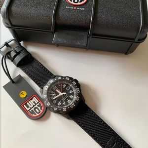 luminox 3023